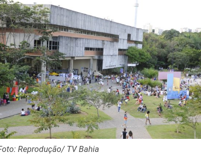 UFBA tem bloqueio de mais 54 bolsas de pesquisa de mestrado, doutorado e pós-doutorado