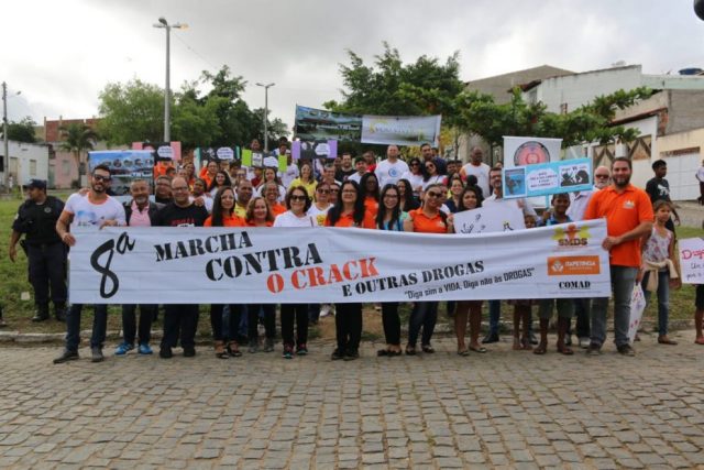 Itapetinga: Trabalho de conscientização na 8ª Marcha Contra o Crack