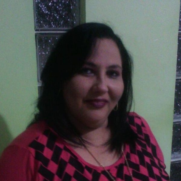 Itapetinga: Morre a professora do Jandiroba Viviane Passos a filha da professora Celidalva