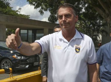 Bolsonaro diz estar com Forças Armadas e ‘povo’ e mira STF ao citar ‘limite’