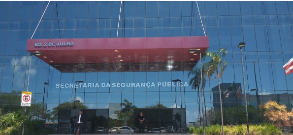 Dois são presos por receptação dos equipamentos eletrônicos furtados da SSP-BA; servidor é suspeito
