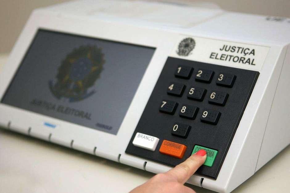 Justiça eleitoral rejeita mais de 10 mil candidaturas