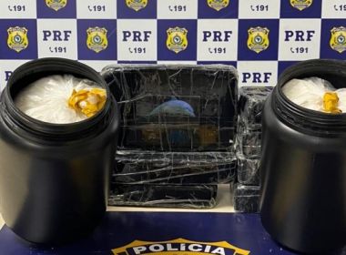 Vitória da Conquista: PRF apreende 14 kg de cocaína e prende taxista por tráfico de drogas