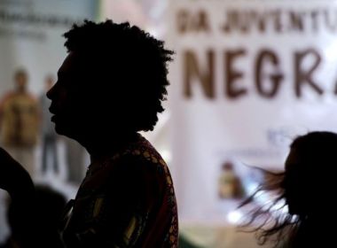 Pessoas negras ocupam apenas 15% de cargos mais altos no serviço público