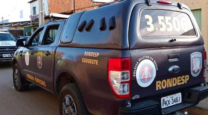 Urgente: Suspeitos de assaltarem mercados morrem em confronto com a Rondesp