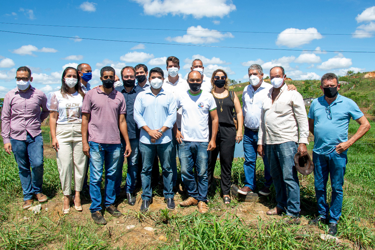 Itapetinga: Abatedouro de aves será instalado no distrito industrial municipal