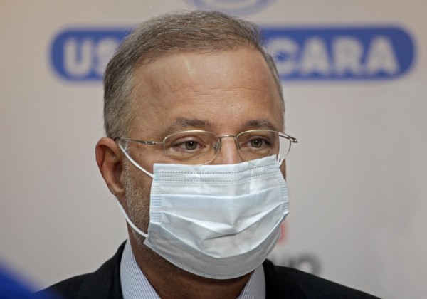 Nº de pacientes na fila UTI Covid na BA cresce 400% em uma semana, alerta Vilas-Boas