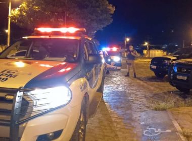 Itapetinga: Festa clandestina de aniversário com quase 100 pessoas é encerrada