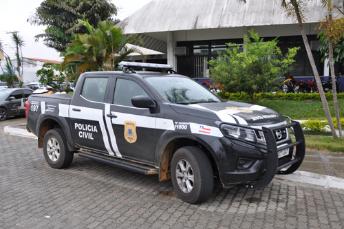 Conquista: Seiscentos e setenta mil reais são apreendidos em fazenda de irmão de prefeito de outro Estado