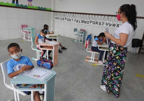 Mata de São João: Rede municipal retoma aulas presenciais na próxima segunda; IFBA mantém ensino remoto