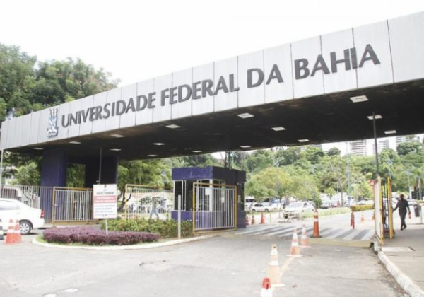 UFBA deve retomar aulas presenciais em fevereiro de 2022, diz reitor