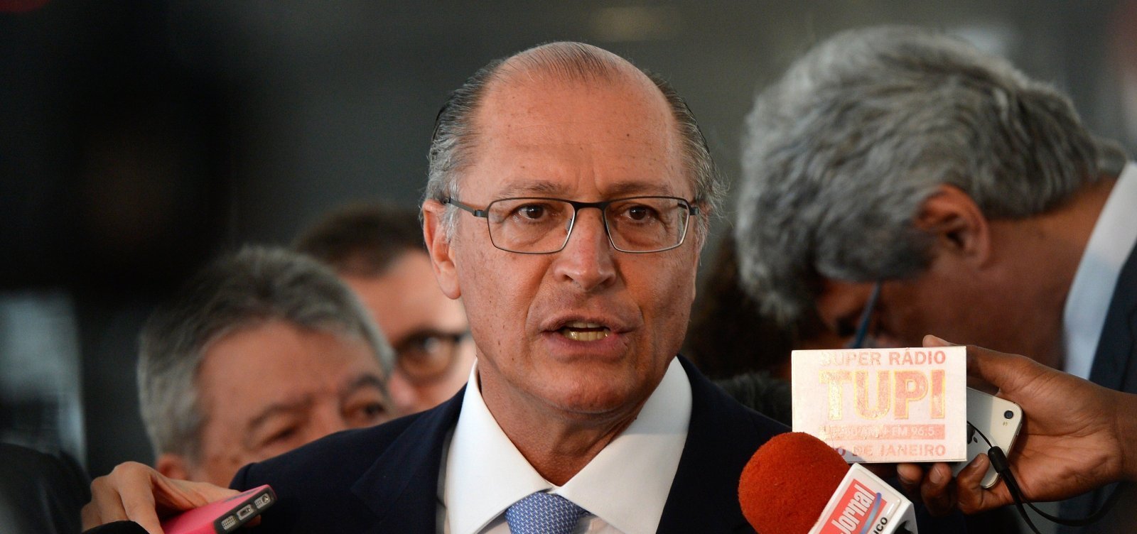 Cotado para ser vice de Lula, Geraldo Alckmin se desfilia do PSDB após 33 anos