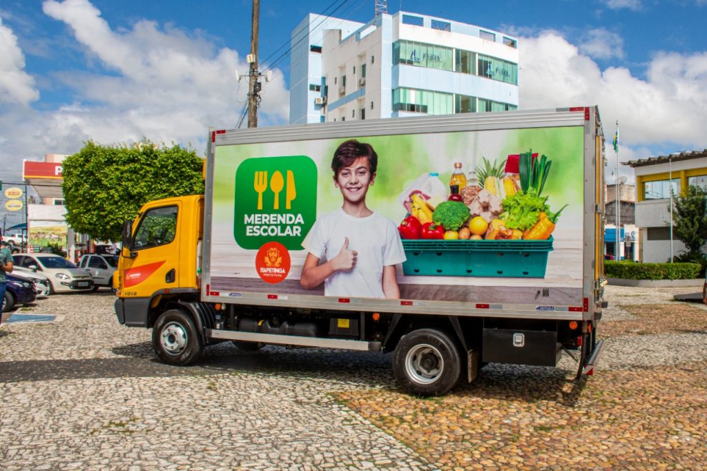 Itapetinga: Caminhão frigorífico garantirá maior segurança no transporte da merenda escolar
