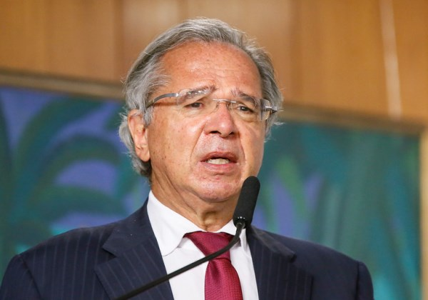 Paulo Guedes diz que ‘Brasil está no mesmo lugar de antes da pandemia’