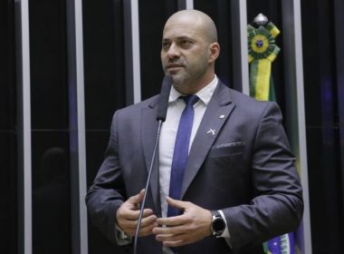 Daniel Silveira não carrega tornozeleira e secretaria diz não saber onde deputado está