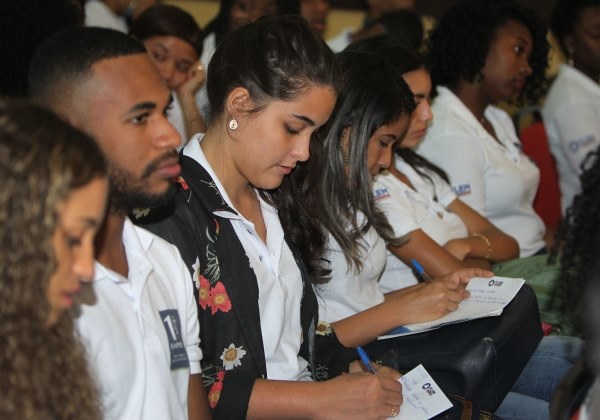 Programa ‘Educar para Trabalhar’ tem mais de 66 mil vagas no SENAI Bahia; saiba mais