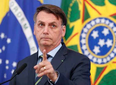 Partidos veem risco de Bolsonaro tentar golpe eleitoral, e autoridades se calam