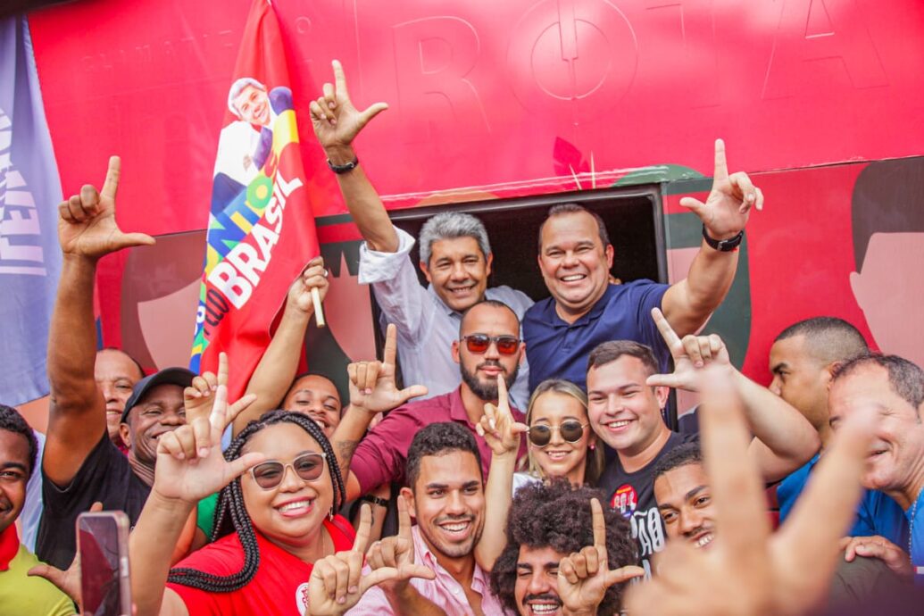 Em Itapetinga Jerônimo Rodrigues Assume Compromisso de Implantar Um Hospital Regional no Município