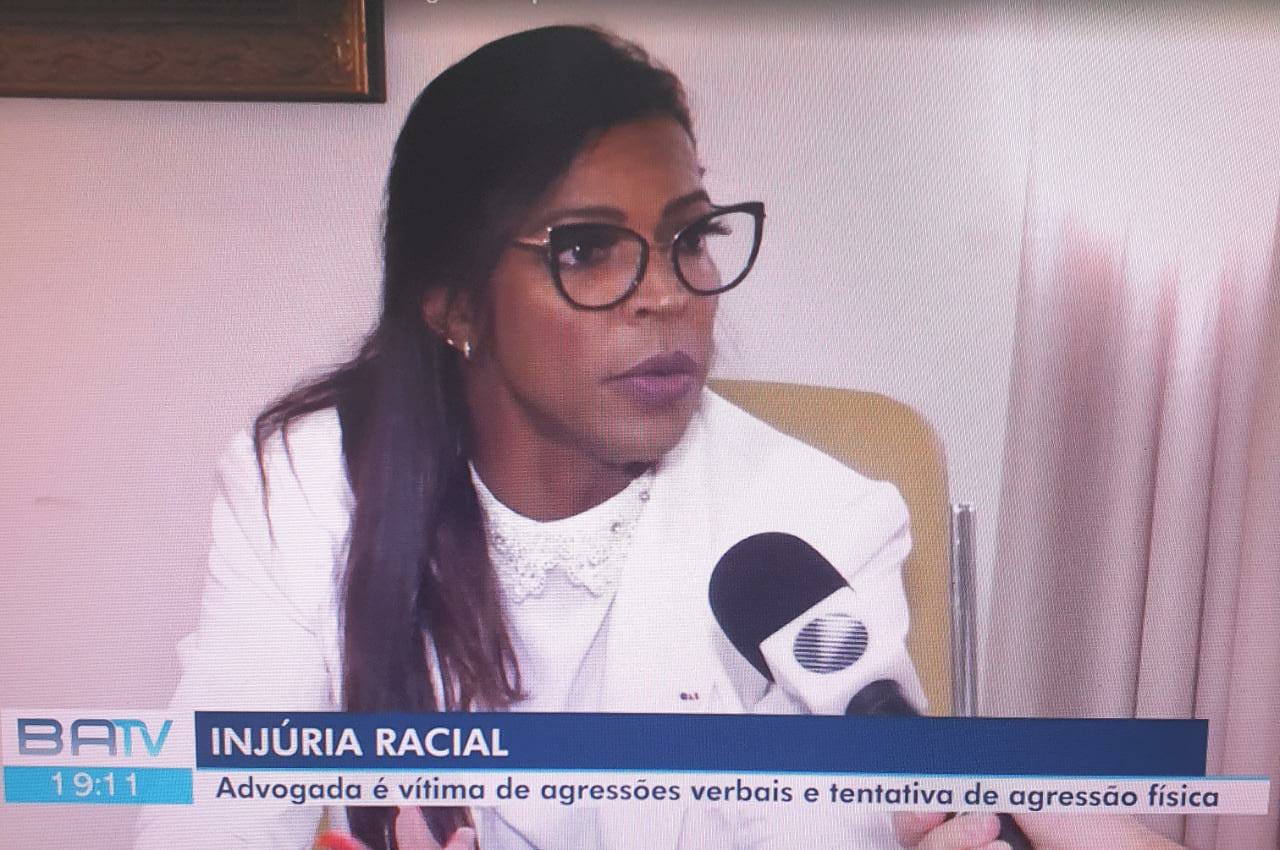 Conquista: Identificada advogada chamada de ‘macaca negra’, ela prestou queixa no DISEP
