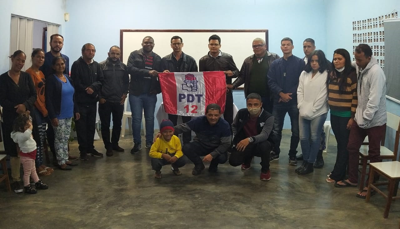 PDT e Juventude Socialista propagam Projeto Nacional de Desenvolvimento em Vitória da Conquista