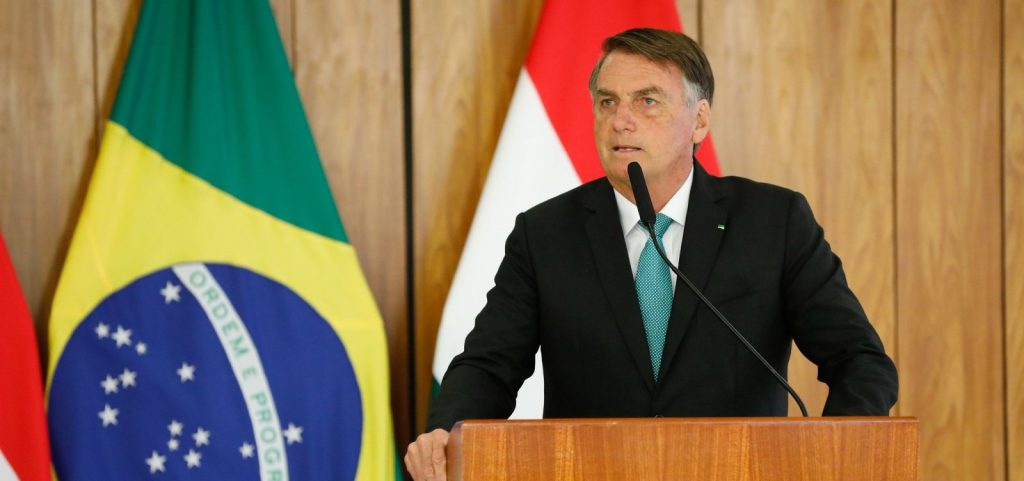 Bolsonaro afirma que não vai à cúpula do Mercosul