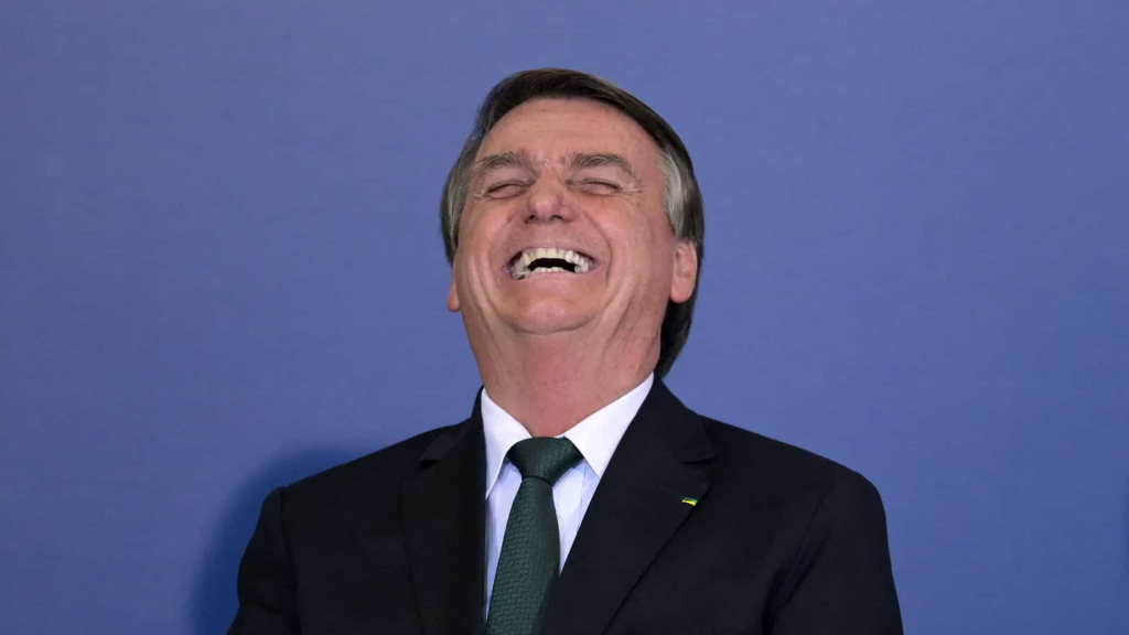 Bolsonaro diz não temer ações em série na Justiça