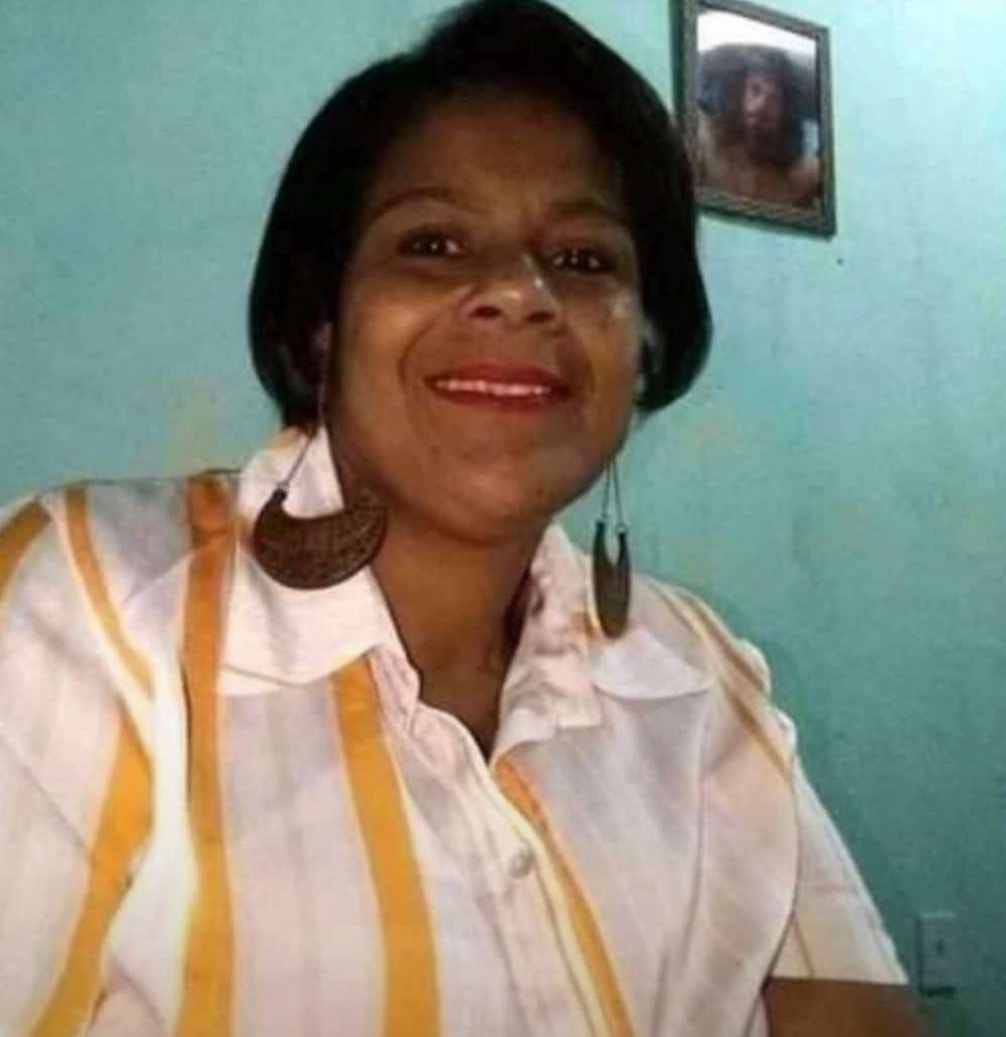 Bandeira do Colônia: Morre Luciana da Escola Dona Geni