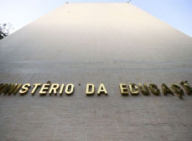 Documento interno prova que MEC dava a pastores status de autoridade