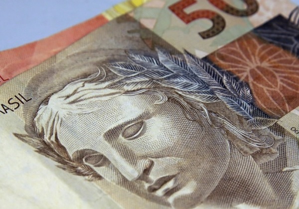 Governo anuncia novo bloqueio de R$ 2,6 bi no Orçamento a 10 dias das eleições