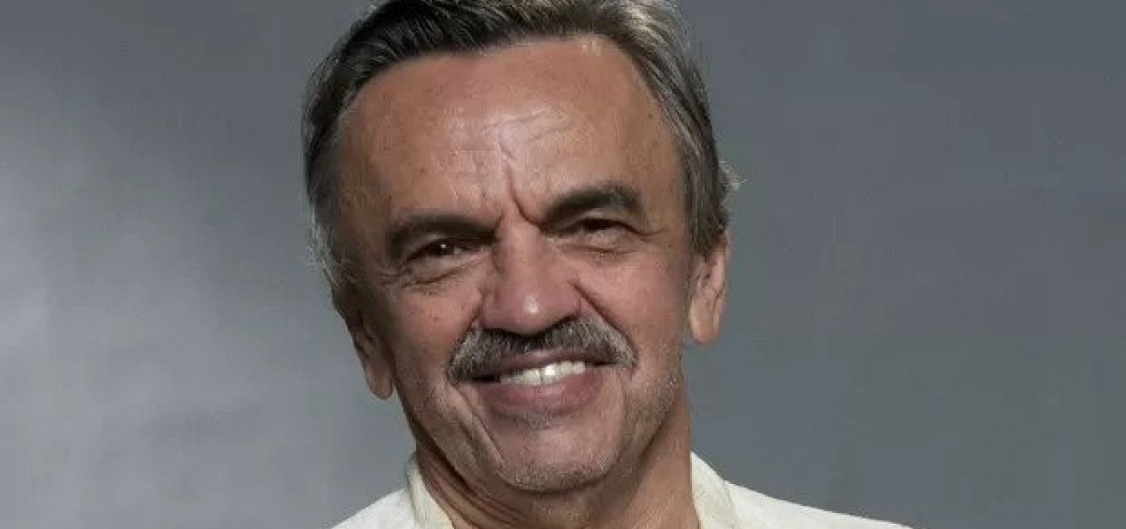 Ator da Globo, José Dumont, é preso em flagrante por armazenar pornografia infantil