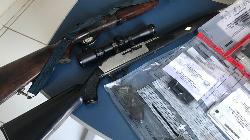 Polícia apreende armas na casa de vereador do Psol apontado como autor da morte de líder do MST