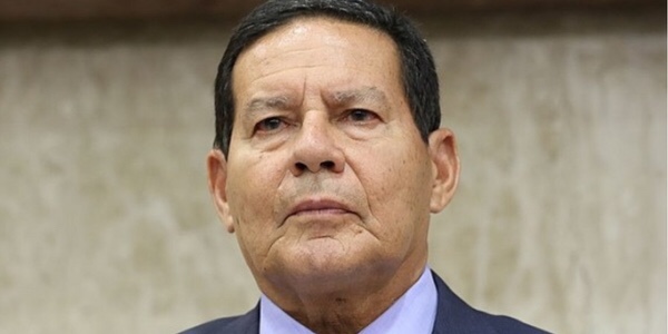 ‘Não adianta mais chorar’, diz Mourão sobre resultado da eleição