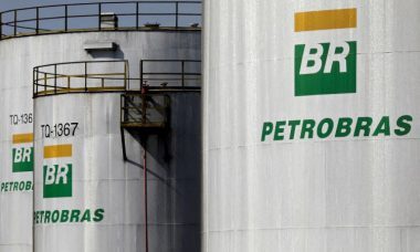 Equipe de transição se reúne com direção da Petrobras