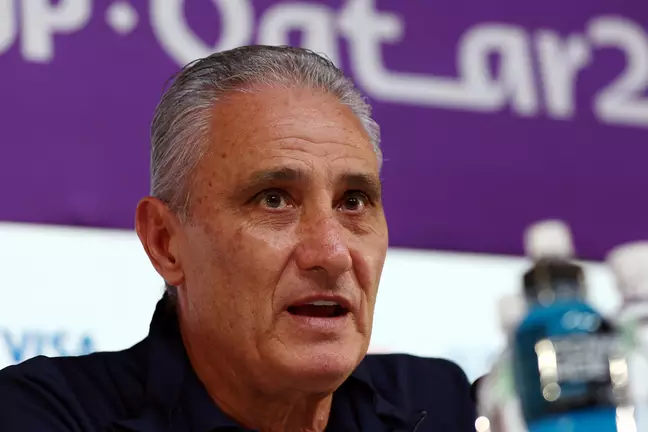 Tite se diz sentido, mas destaca ‘segunda chance’ após derrota para Camarões