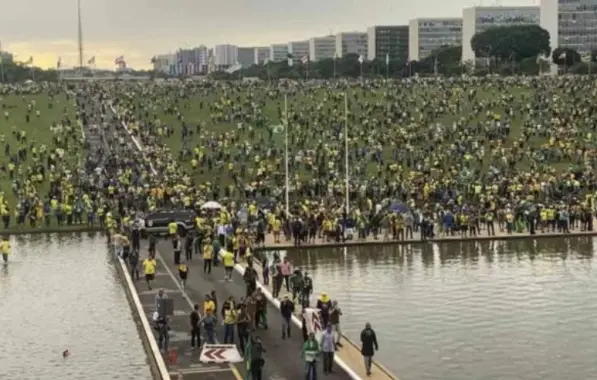 Pastores que apoiaram Bolsonaro condenam vandalismo em Brasília; Malafaia diverge