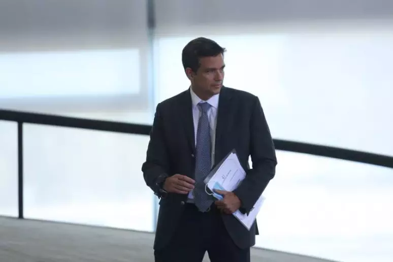 Diretório Nacional do PT propõe convocar Campos Neto para explicar política de juros no Congresso