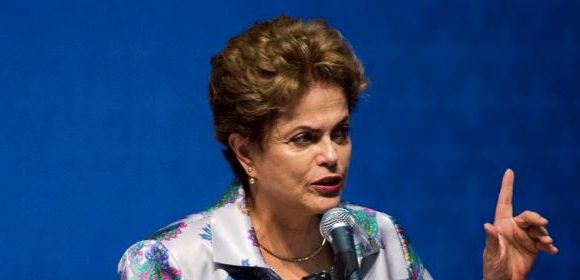 Dilma Roussef é eleita presidente do banco do Brics nesta sexta-feira