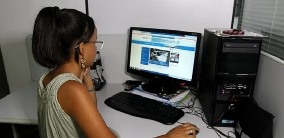 Governo lança Partiu Estágio com 5.917 vagas para universitários