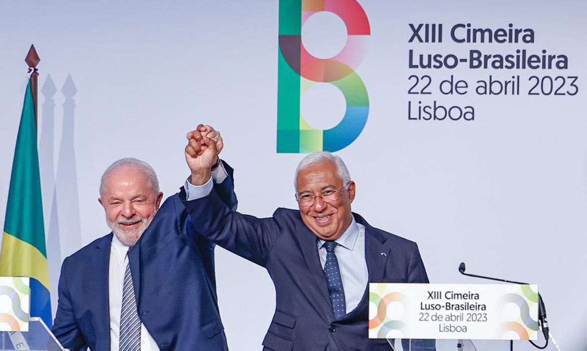 Lula anuncia abertura de escritório da Apex em Lisboa; Ao todo, 13 acordos foram assinados entre Brasil e Portugal
