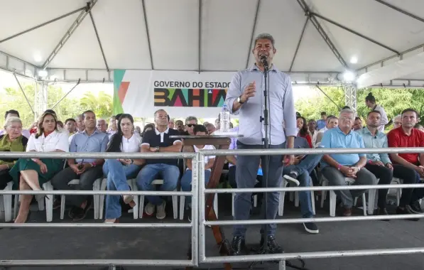 Jerônimo entrega pavimentações e autoriza obras na BR-101 e da BA-504 em Alagoinhas