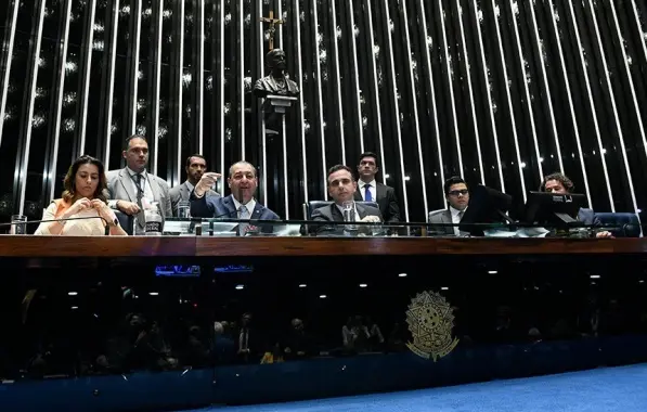 Arcabouço: Novo marco fiscal é aprovado pelo Senado