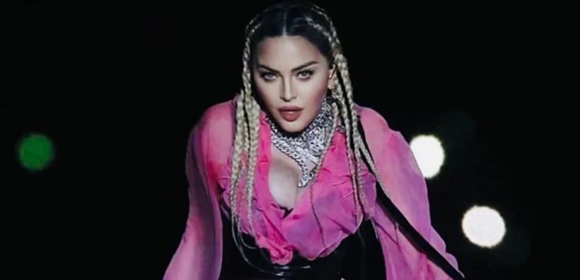 Madonna foi intubada em UTI após ser encontrada desacordada nos EUA