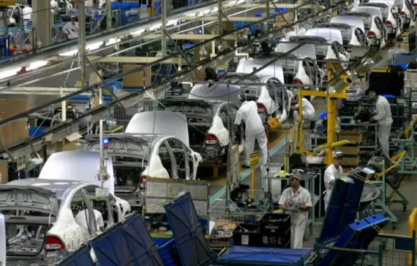 Produção de veículos tem maior alta em nove meses com volta de fábricas e desconto para carros
