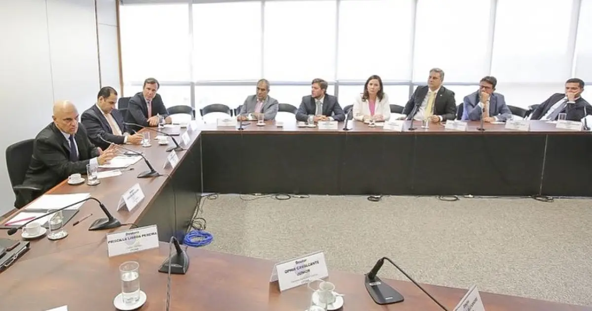 Presidente da OAB-BA, Daniela participa de reunião com Moraes sobre garantia de prerrogativas da advocacia