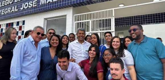 Jerônimo entrega escola de tempo integral e Complexo de Segurança Pública em Jiquiriçá