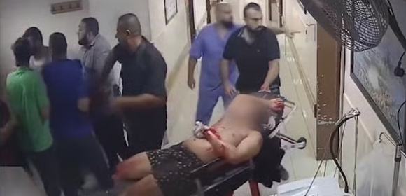 Imagens mostram Hamas levando reféns para hospital Al-Shifa