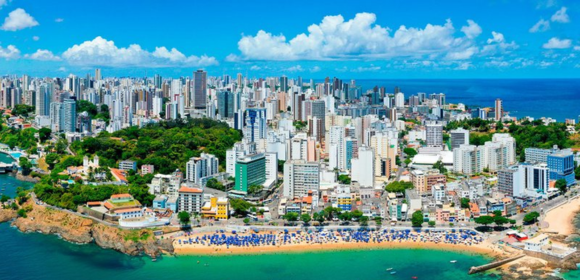 Quase metade da renda gerada na Bahia em 2021 se concentravam nas 10 cidades com maiores PIBs