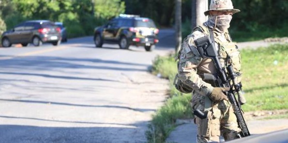 Três traficantes acusados de homicídios e roubo foram mortos em ação da polícia