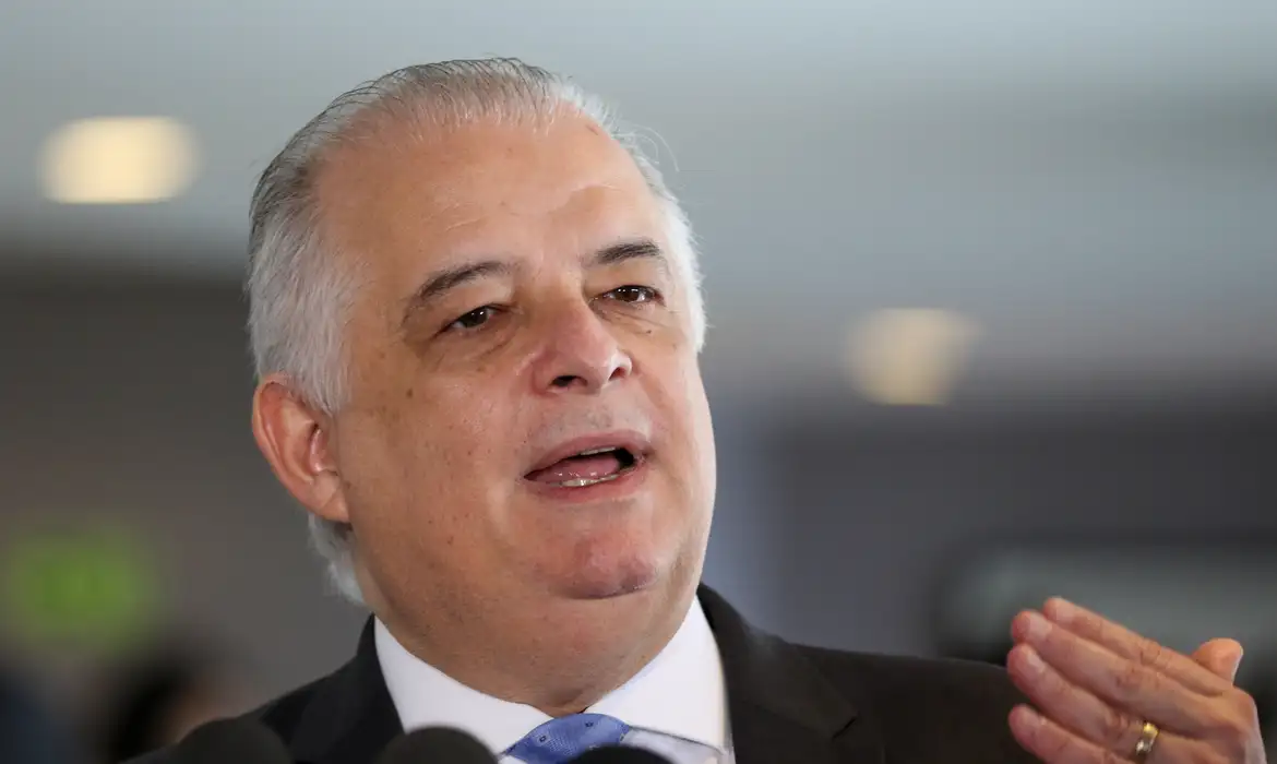 Desenrola para empresas deve sair neste trimestre, diz Márcio França;  Segundo o ministro, programa deve beneficiar 7 milhões de MEIs