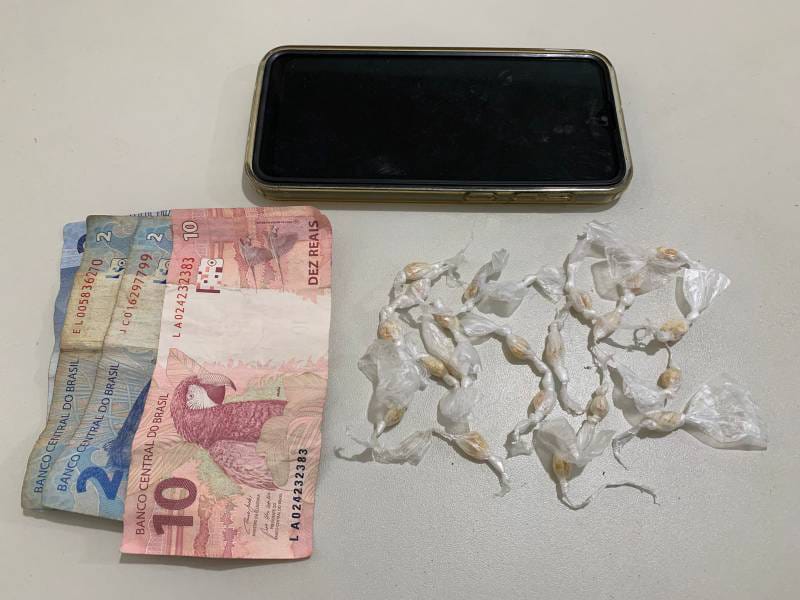 Itapetinga: Homem com Entorpecentes é Preso pelo PETO da 8ª CIPM